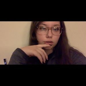 Meet your Posher, Kaitlyn